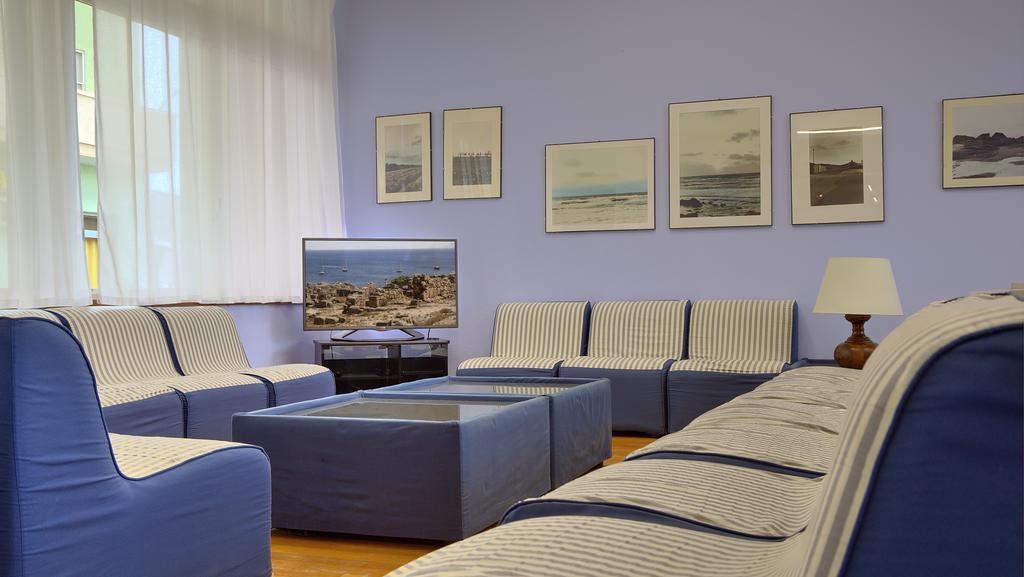 Hotel Mistral Ористано Екстер'єр фото