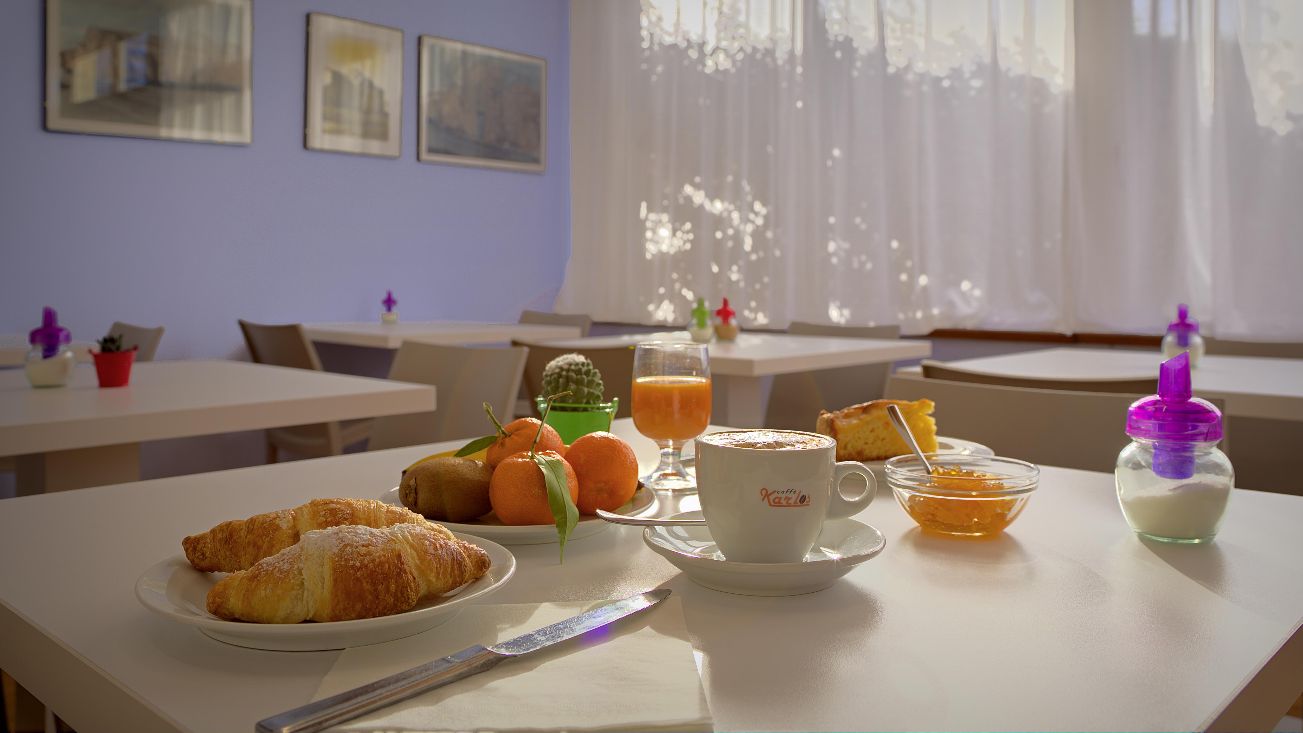 Hotel Mistral Ористано Екстер'єр фото